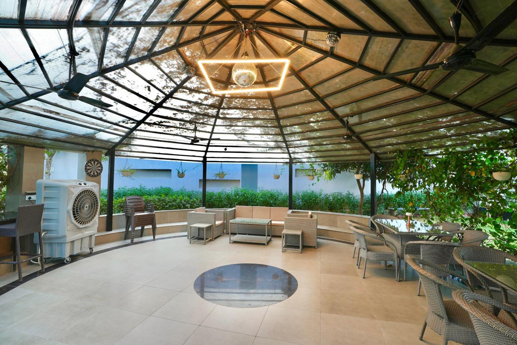 Farm The Retreat - With Private Pool Villa Manesar Exterior foto