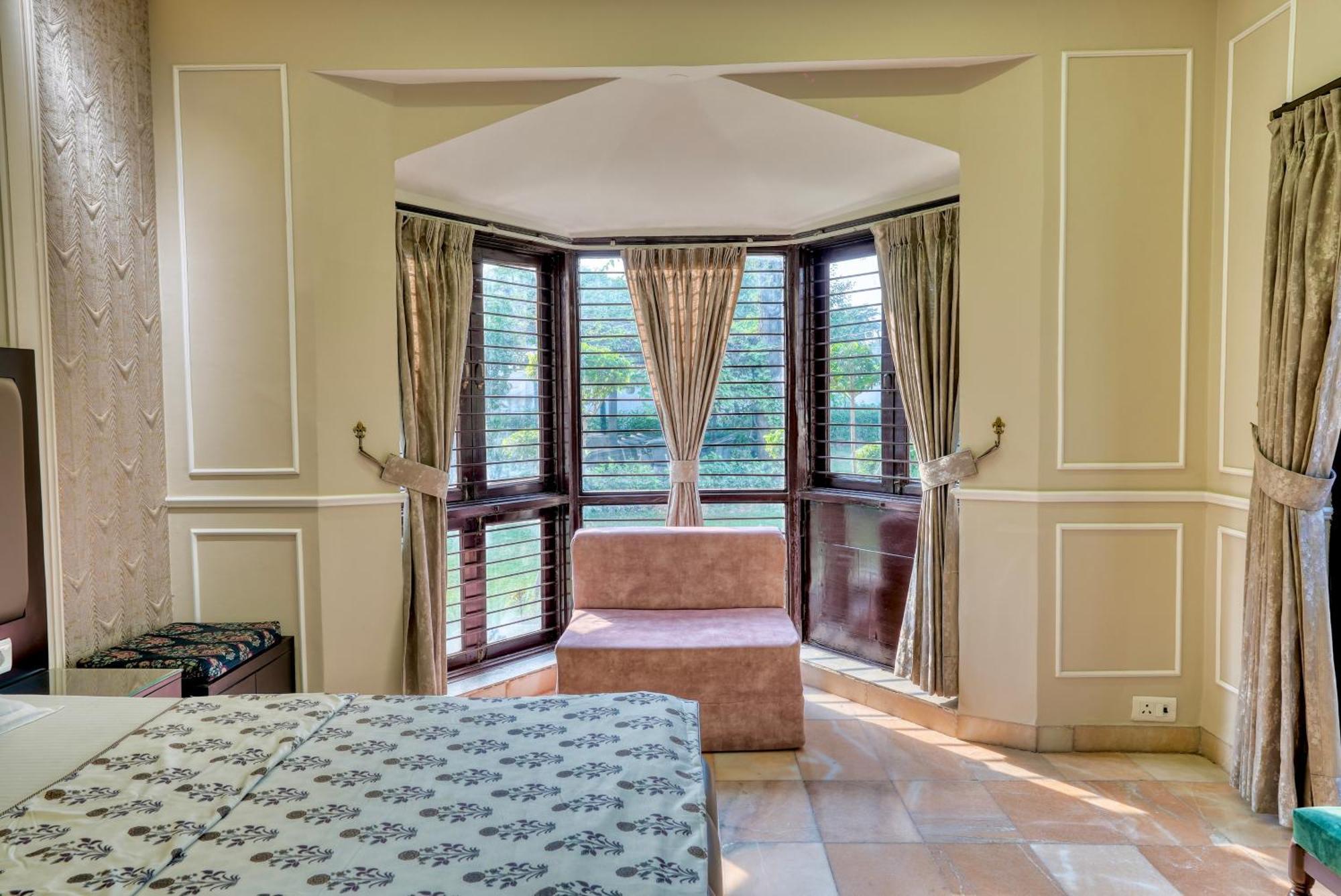 Farm The Retreat - With Private Pool Villa Manesar Exterior foto