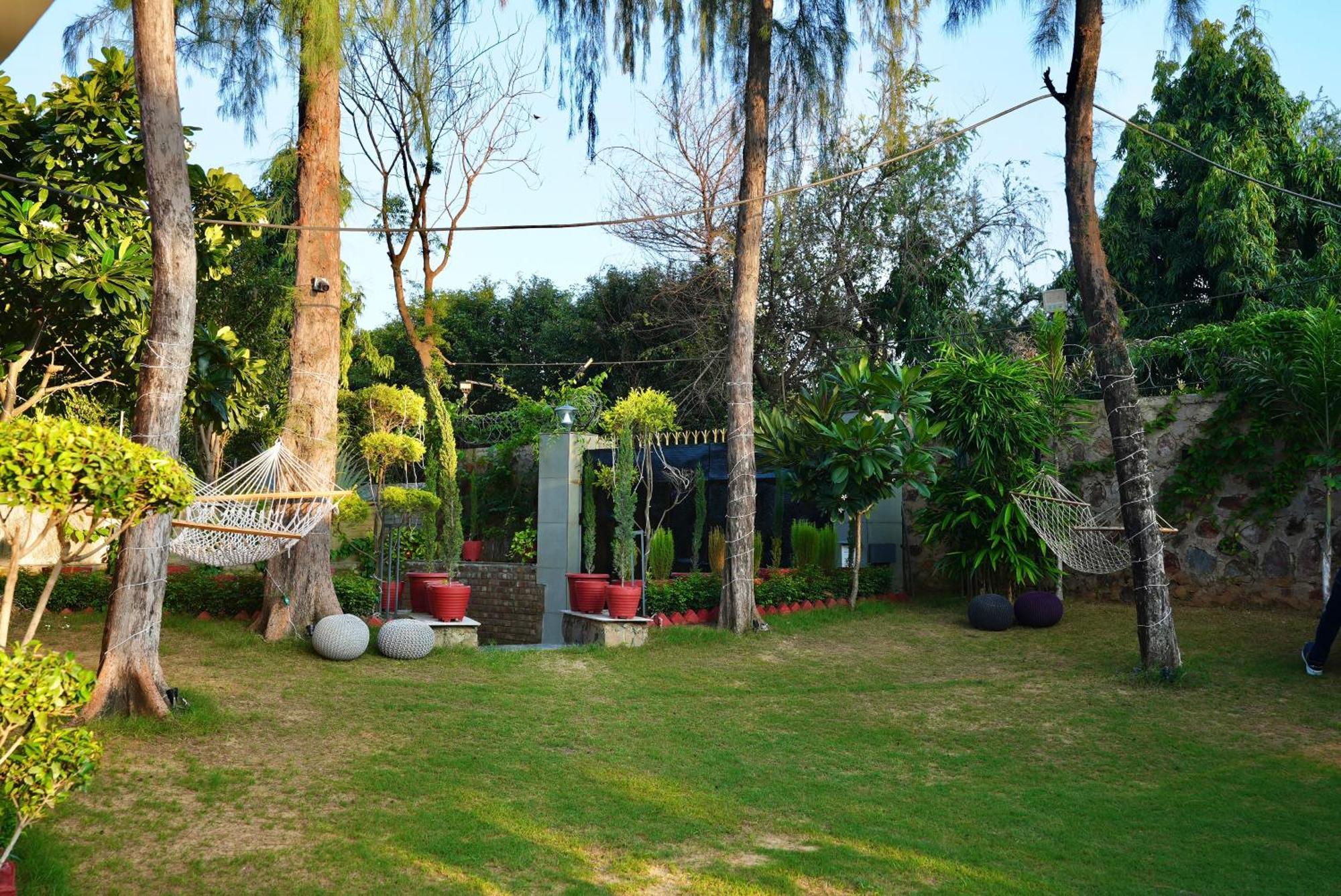 Farm The Retreat - With Private Pool Villa Manesar Exterior foto